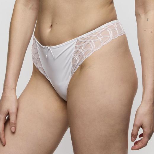 Marie Jo Heleen String, Farbe weiss