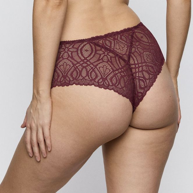 PrimaDonna Salerno Luxus String, Farbe evening red